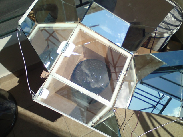 SOLAR OVEN DIY